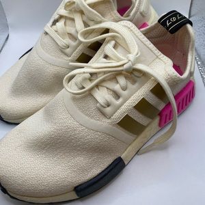 Adidas NMD R1 Sneaker